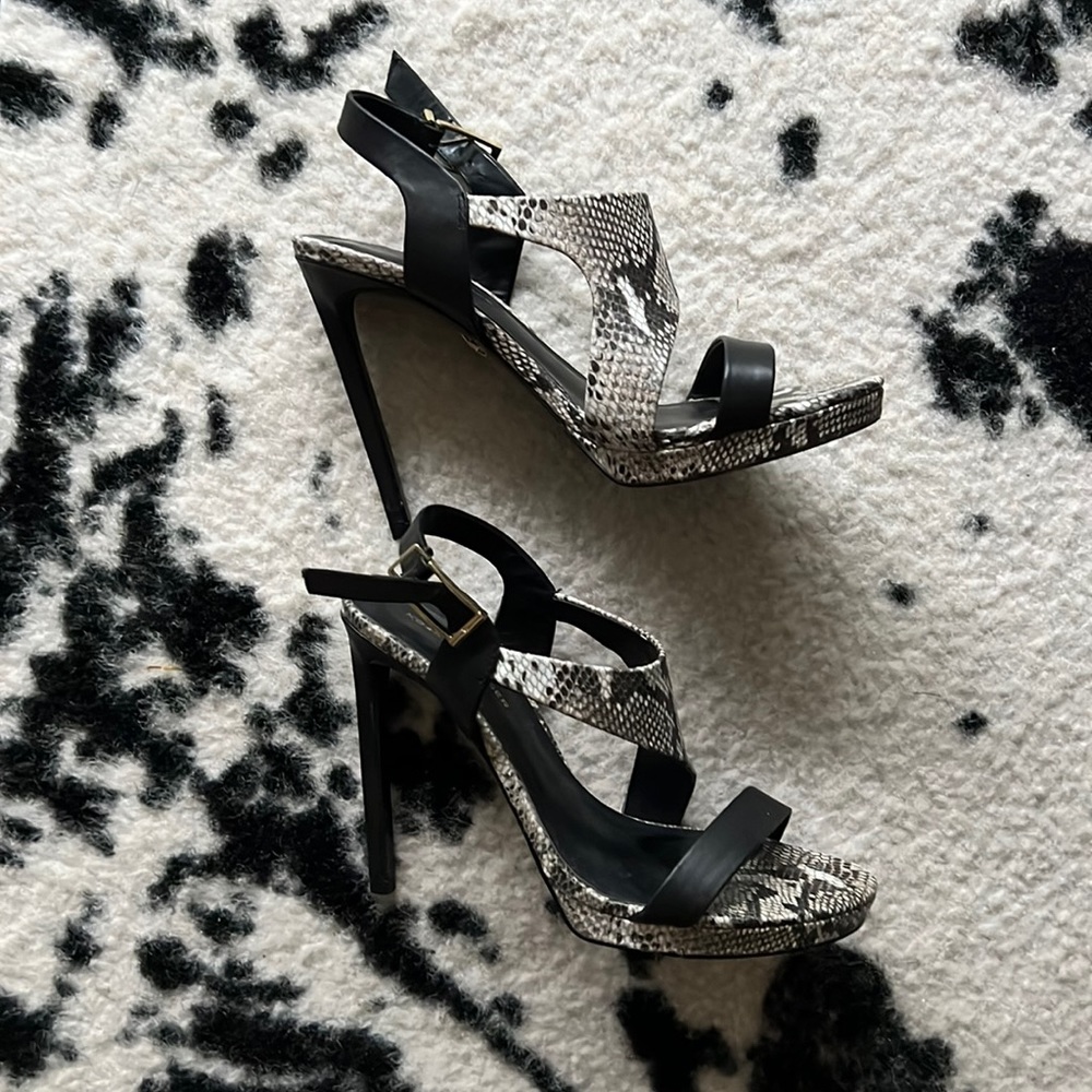 Snake skin Heels